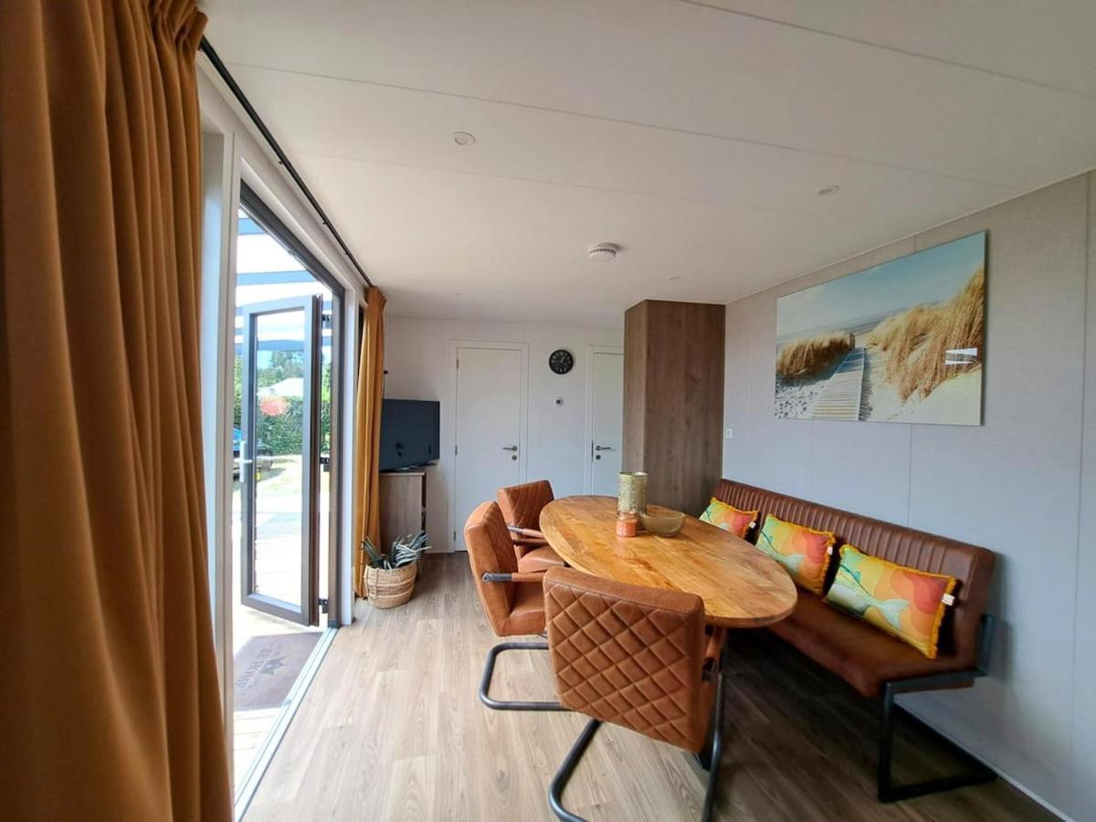 Luxe Chalet Met Veranda En Tuin , Nabij Zwembad Vp006 Heinkenszand Exterior foto